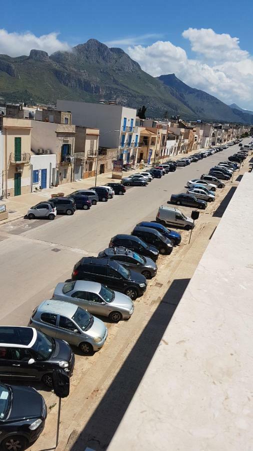 Aquamarine Apartment Nel Cuore Di San Vito San Vito Lo Capo Luaran gambar